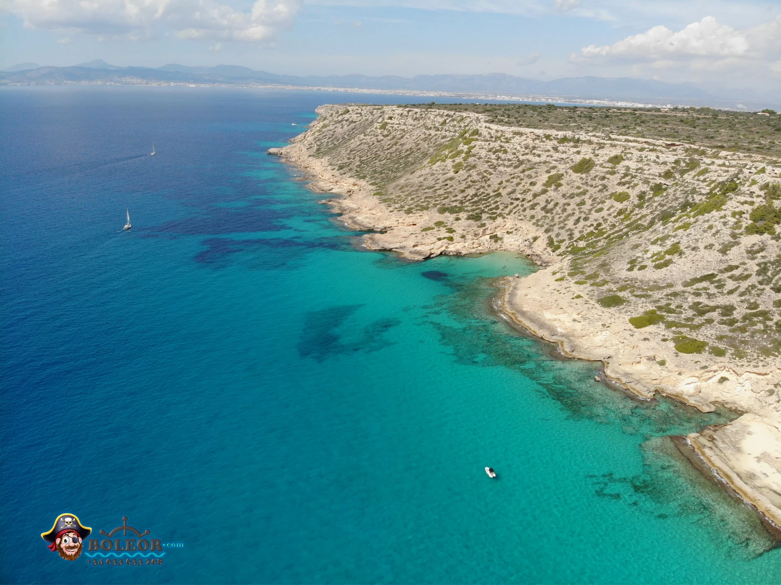 Barcos con titulación / Q600 Atlas (7p)