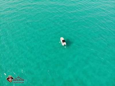 Barcos con titulación / Q605 Helios (7p)