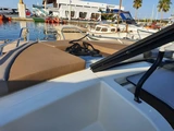 Barcos con patrón / F675 Cruiser (7p)