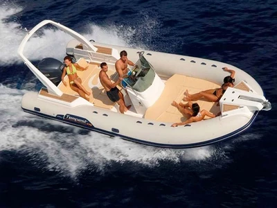 Barcos con titulación / S770 Smile-1&8 (12p)