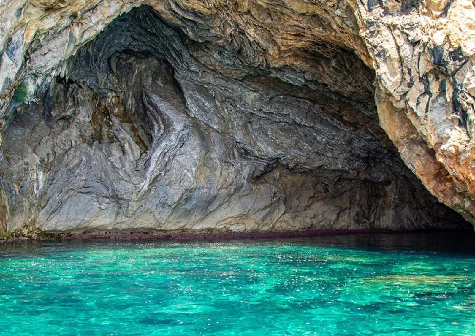 Adrenalina / Secret Coves