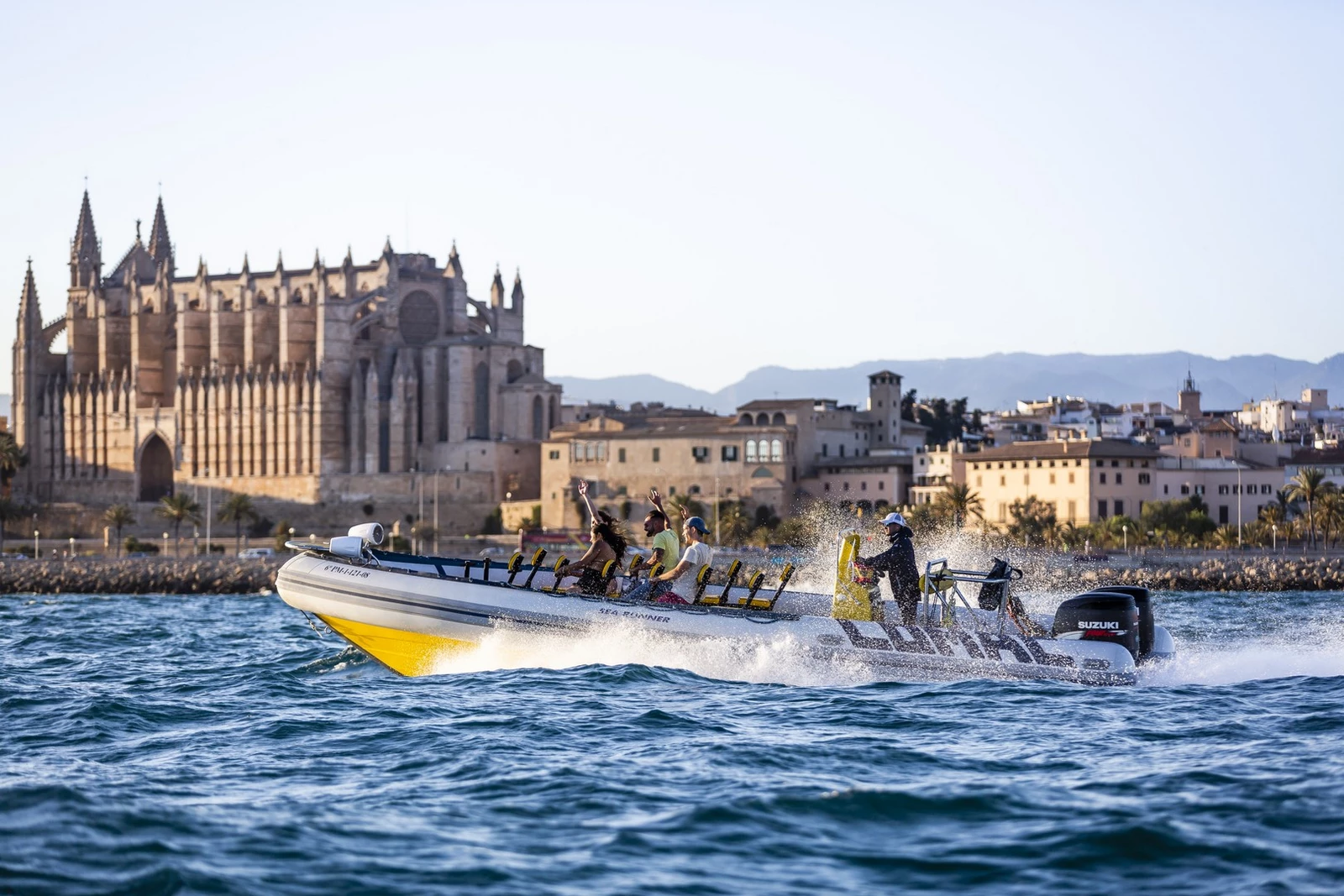 Adrenalina / Speed Boat